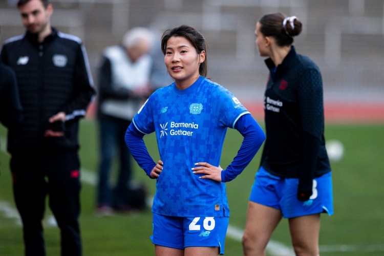 世界杯手机端安装-沈梦露伤愈复出替补登场，时隔354天再次为勒沃库森女足出战